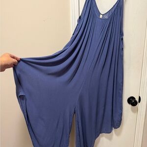 Elan Dusty Blue Sleeveless romper w side details. nWT large